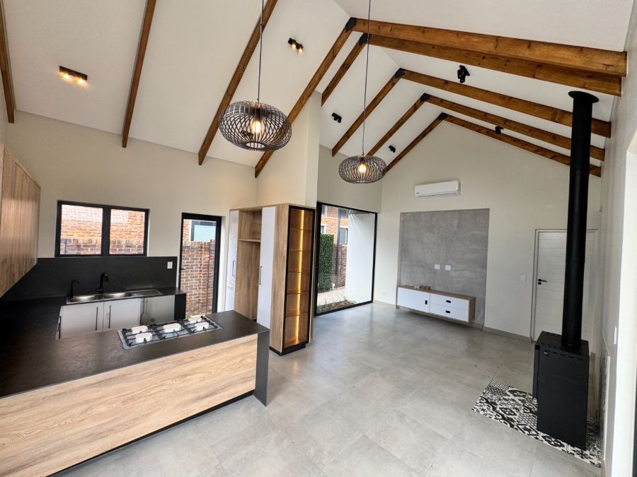 3 Bedroom Property for Sale in Helderzicht Eco Estate North West